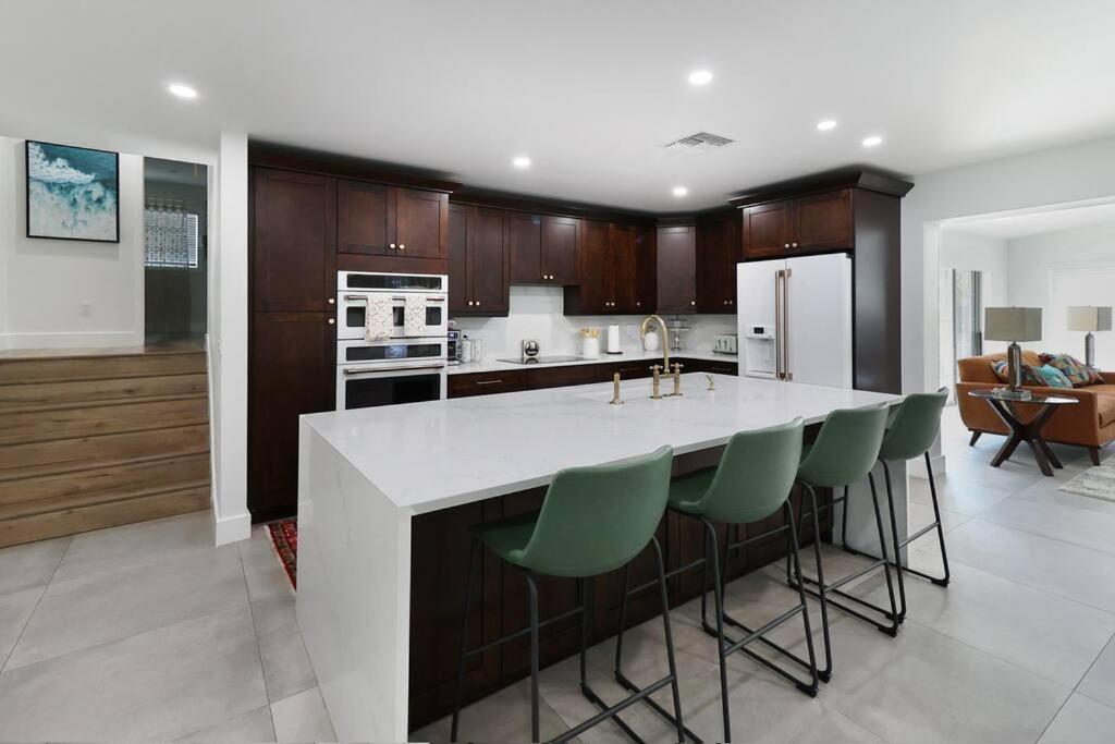 Palm Tree Paradise Tampa Pool Home Ngoại thất bức ảnh